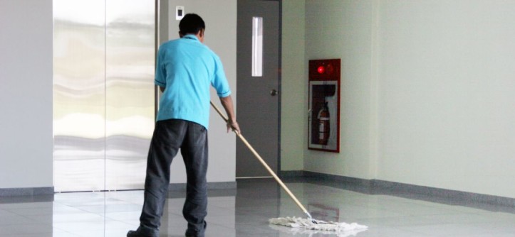 Office Cleaning: Essential Tips to Remember