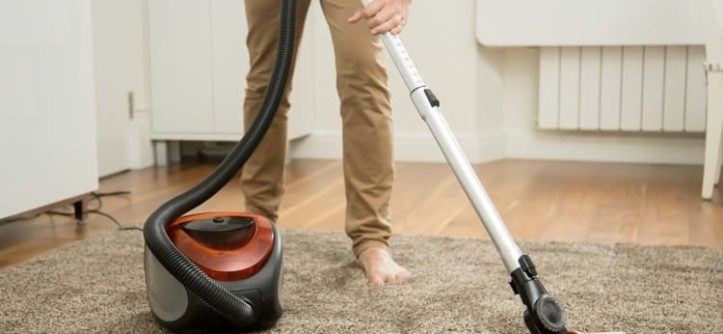 Vacuum Clears Can Help To Keep Your Hardwood Flooring Dirt Free