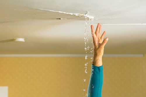 What To Do Immediately If You Notice Your Ceiling Leaking